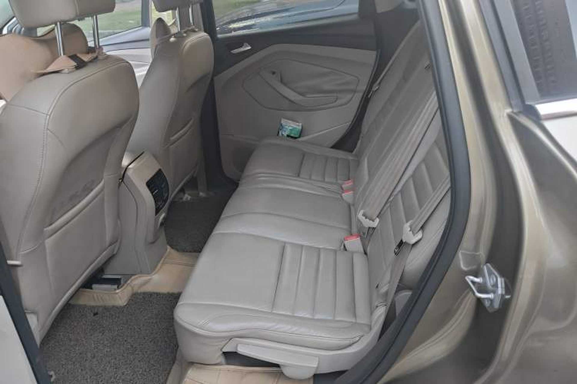 Used Ford Kuga 2013 2.0L GTDi Four-Wheel-Drive Elite Model Left Rear Seat