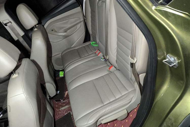 Used Ford Kuga 2013 2.0L GTDi Four-Wheel Drive Premium Model Left Rear Seat