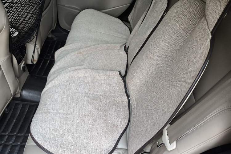 Used Ford Kuga 2013 1.6L GTDi Two-Wheel-Drive Trend Model Left Rear Seat