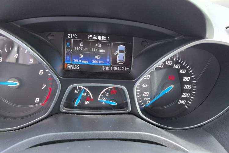 Used Ford Kuga 2013 1.6L GTDi 4x4 Elite Model Odometer Close Up