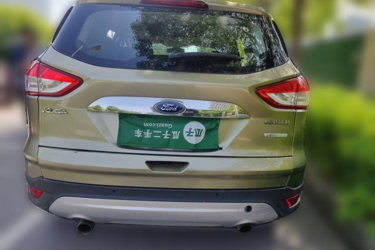 Used Ford Kuga 2013 1.6L GTDi Two-Wheel-Drive Trend Model Rear