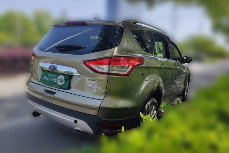 Used Ford Kuga 2013 1.6L GTDi Two-Wheel-Drive Trend Model Rear Right 45 Deg