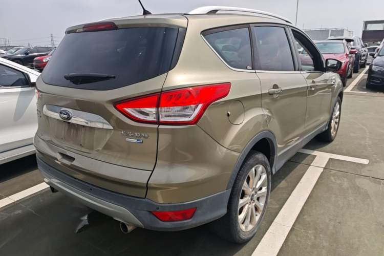Used Ford Kuga 2013 2.0L GTDi Four-Wheel Drive Premium Model Rear Right 45 Deg