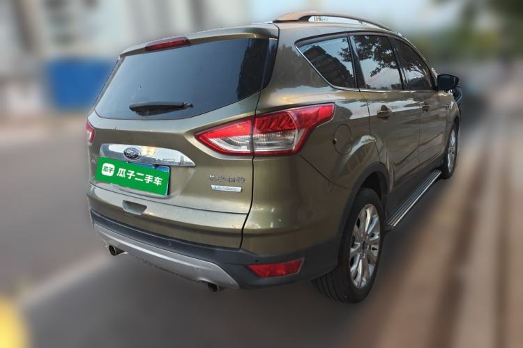Used Ford Kuga 2013 1.6L GTDi Two-Wheel-Drive Trend Model Rear Right 45 Deg