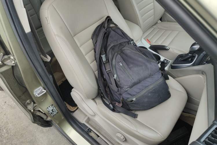 Used Ford Kuga 2013 2.0L GTDi Four-Wheel Drive Premium Model Right Front Seat