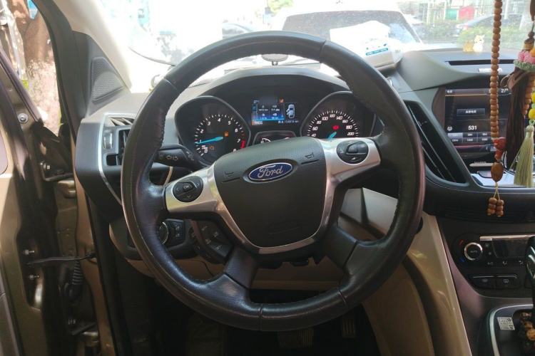 Used Ford Kuga 2013 2.0L GTDi Four-Wheel Drive Premium Model Steering Wheel