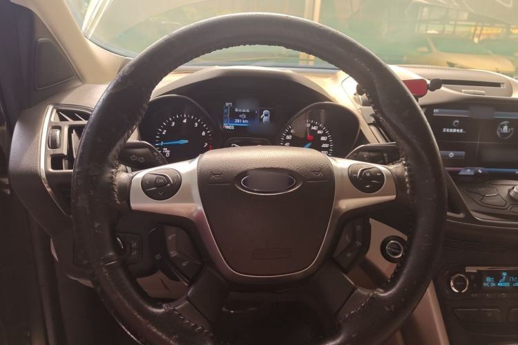 Used Ford Kuga 2013 1.6L GTDi 4x4 Elite Model Steering Wheel