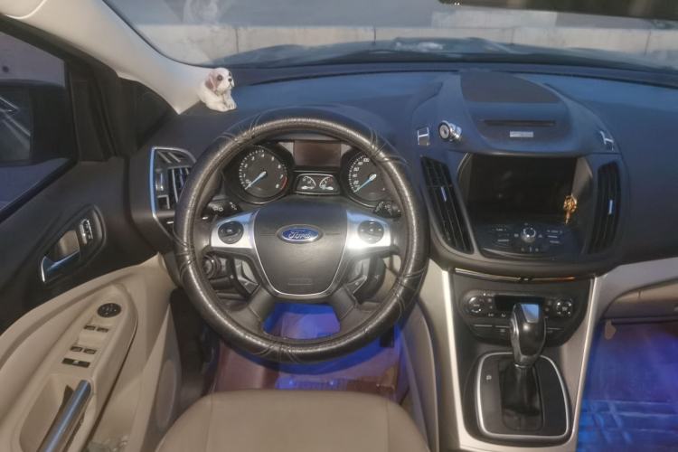 Used Ford Kuga 2013 1.6L GTDi 4x4 Elite Model Steering Wheel