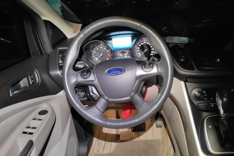 Used Ford Kuga 2013 1.6L GTDi 4x4 Elite Model Steering Wheel
