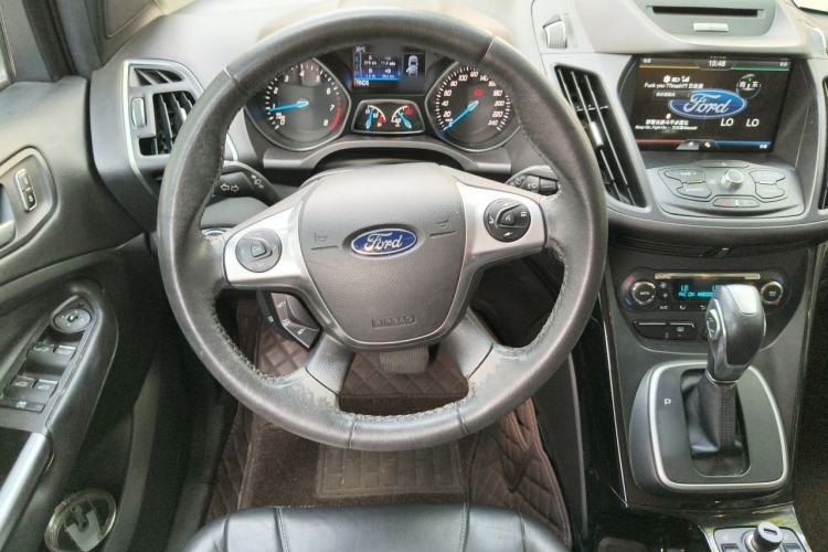 Used Ford Kuga 2013 2.0L GTDi Four-Wheel-Drive Sport Model Steering Wheel