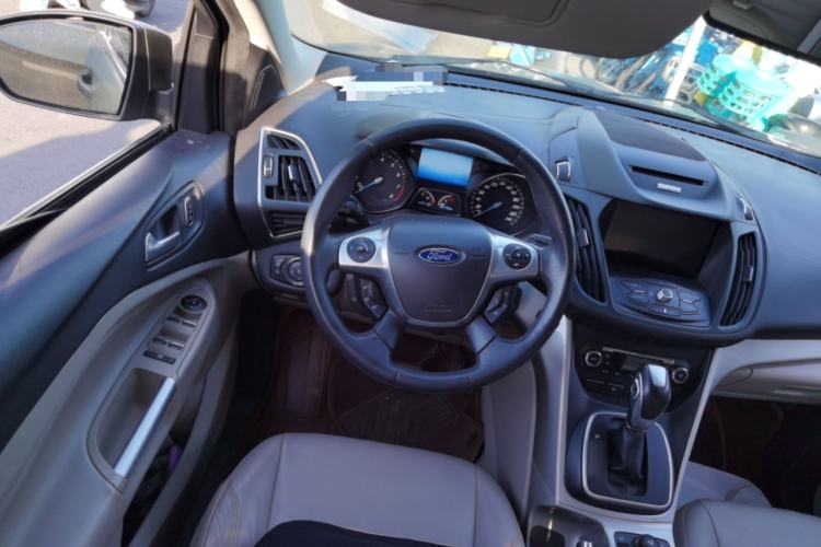 Used Ford Kuga 2013 1.6L GTDi 4x4 Elite Model Steering Wheel