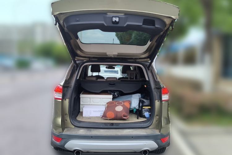 Used Ford Kuga 2013 1.6L GTDi 4x4 Elite Model Trunk