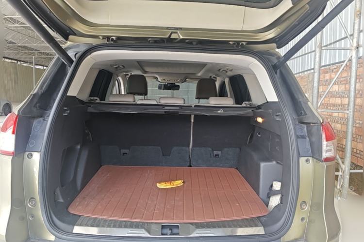 Used Ford Kuga 2013 1.6L GTDi 4x4 Elite Model Trunk