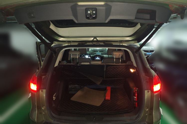 Used Ford Kuga 2013 1.6L GTDi 4x4 Elite Model Trunk