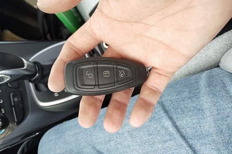 Used Ford Kuga 2013 2.0L GTDi Four-Wheel-Drive Sport Model Vehicle Key