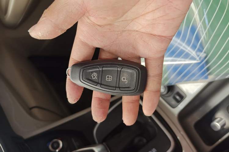 Used Ford Kuga 2013 1.6L GTDi 4x4 Elite Model Vehicle Key