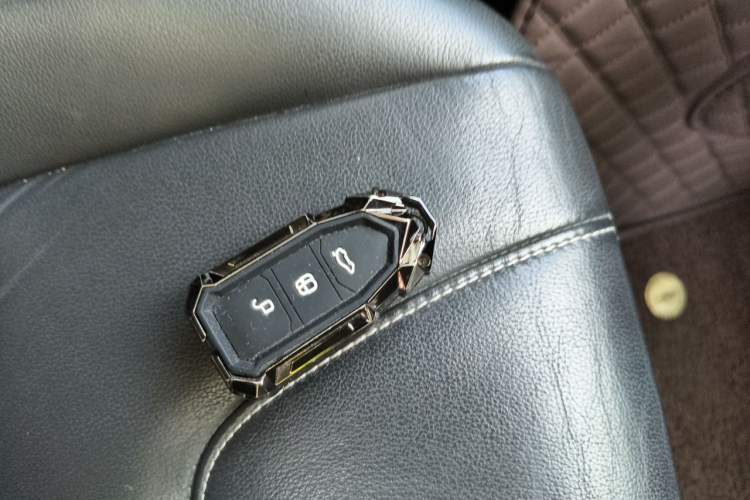 Used Ford Kuga 2013 2.0L GTDi Four-Wheel-Drive Sport Model Vehicle Key