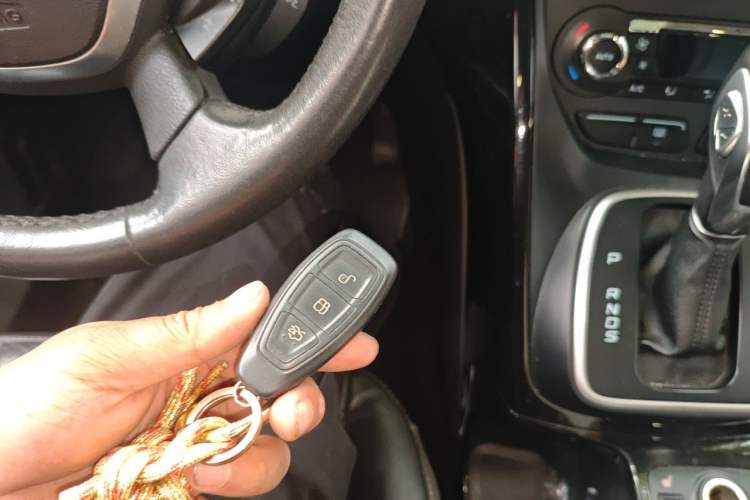 Used Ford Kuga 2013 2.0L GTDi Four-Wheel-Drive Sport Model Vehicle Key