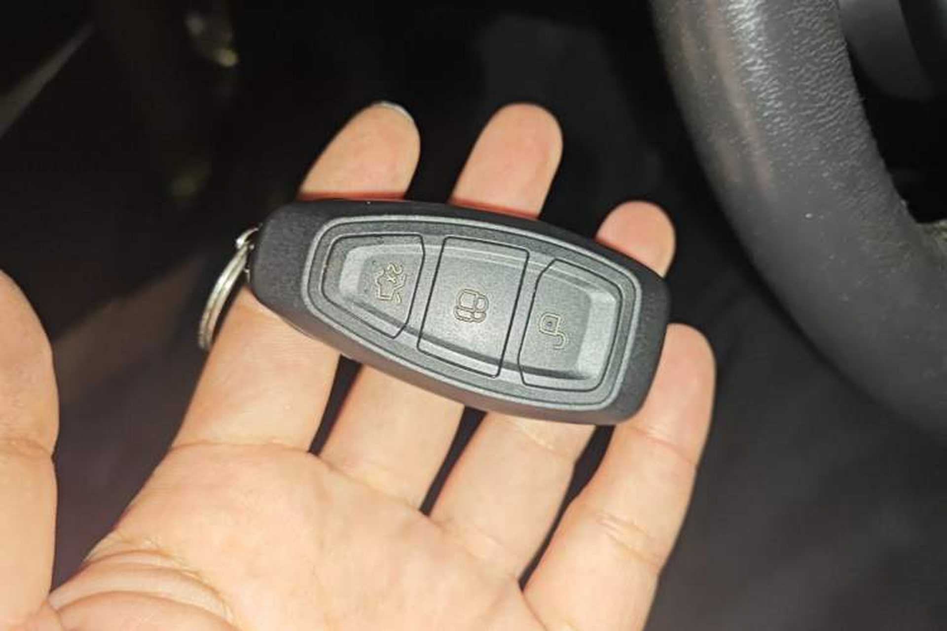 Used Ford Kuga 2013 2.0L GTDi Four-Wheel-Drive Sport Model Vehicle Key