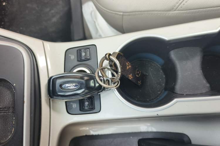 Used Ford Kuga 2013 2.0L GTDi Four-Wheel Drive Premium Model Vehicle Key
