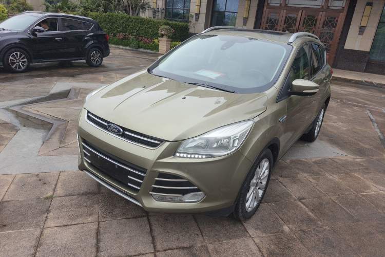Used Ford Kuga 2013 2.0L GTDi Four-Wheel-Drive Elite Model Guazi used car, China used car export, Used car for sale, Used cars, Cheapest cars for sale