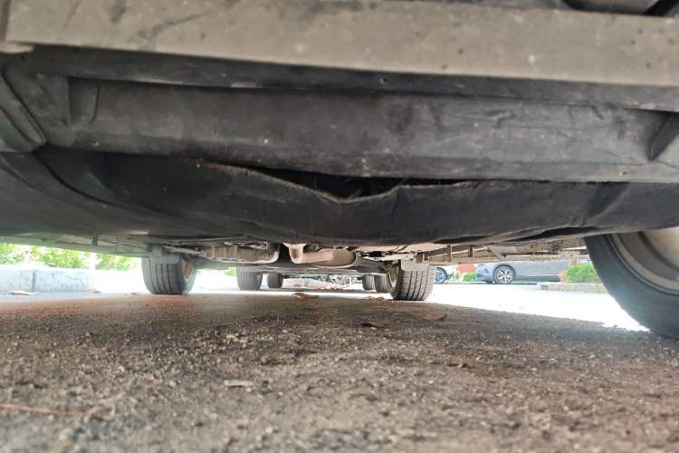 Used Ford Kuga 2015 1.5L GTDi Four-Wheel-Drive Elite Model Chassis Front