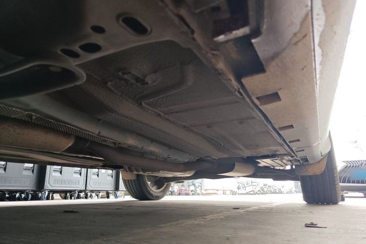 Used Ford Kuga 2015 1.5L GTDi Two-Wheel Drive Fashion Edition Chassis Front Left