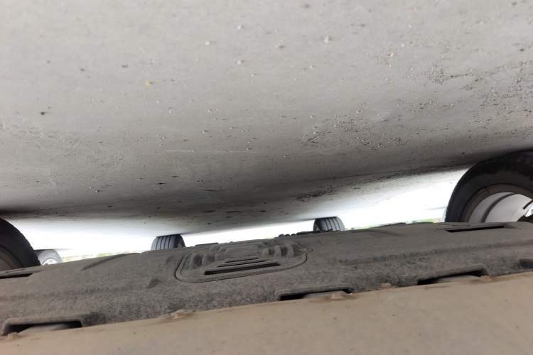 Used Ford Kuga 2015 1.5L GTDi Two-Wheel-Drive Comfort Model Chassis Front