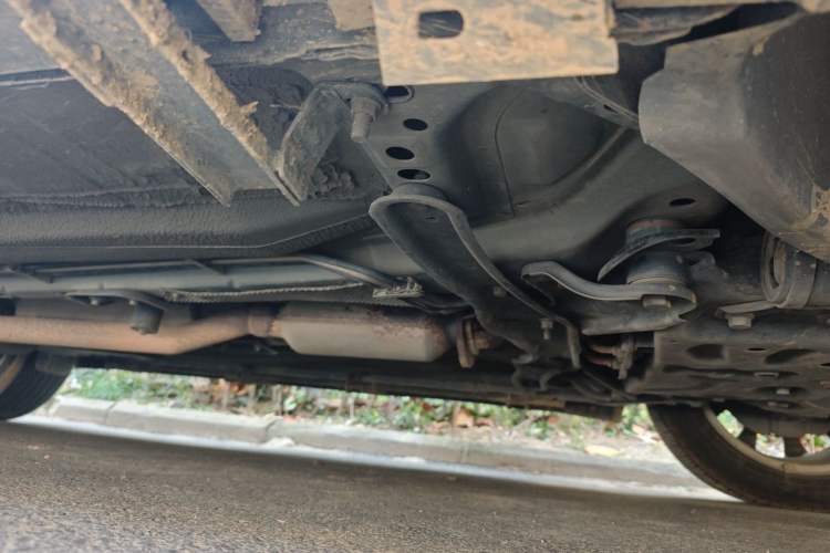 Used Ford Kuga 2015 1.5L GTDi Four-Wheel-Drive Elite Model Chassis Front Right