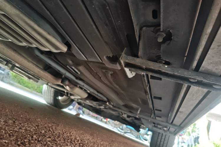 Used Ford Kuga 2015 1.5L GTDi Four-Wheel-Drive Elite Model Chassis Rear Right