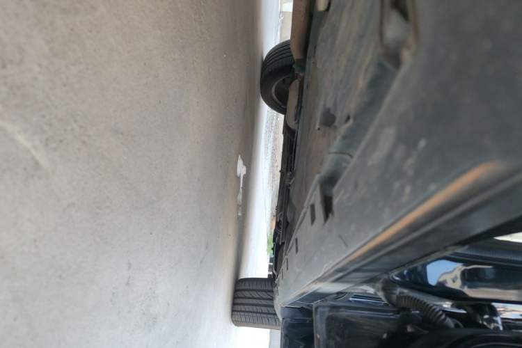 Used Ford Kuga 2015 1.5L GTDi Four-Wheel-Drive Elite Model Chassis Rear Right