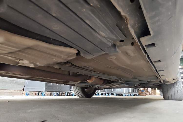 Used Ford Kuga 2015 1.5L GTDi Two-Wheel Drive Fashion Edition Chassis Rear Right