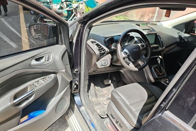 Used Ford Kuga 2015 1.5L GTDi Four-Wheel-Drive Elite Model Driver Seat