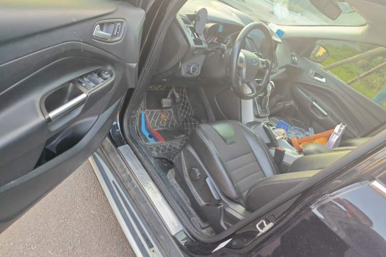 Used Ford Kuga 2015 1.5L GTDi Two-Wheel Drive Fashion Edition Driver Seat