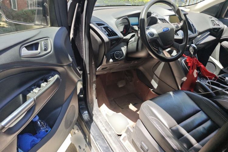 Used Ford Kuga 2015 1.5L GTDi Four-Wheel-Drive Elite Model Driver Seat