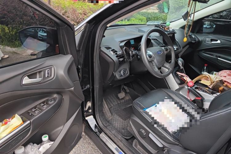Used Ford Kuga 2015 1.5L GTDi Two-Wheel-Drive Comfort Model Driver Seat
