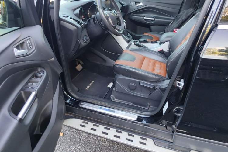 Used Ford Kuga 2015 1.5L GTDi Two-Wheel Drive Fashion Edition Driver Seat