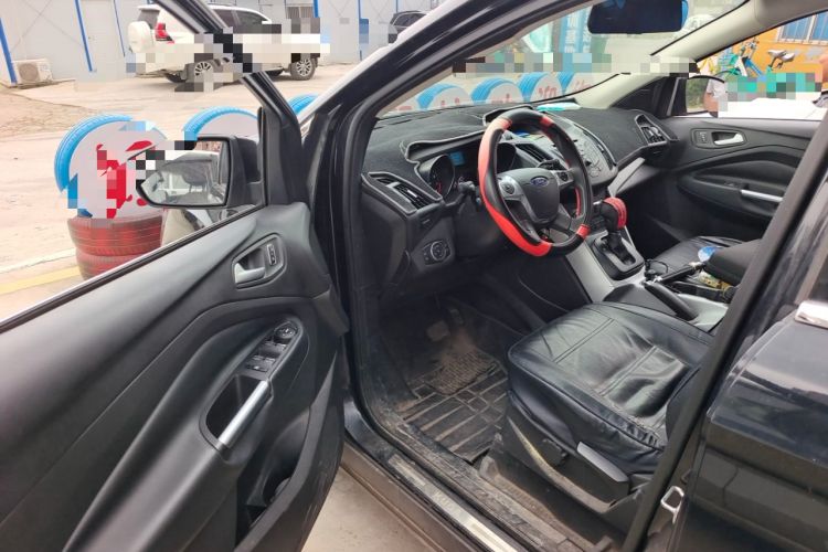 Used Ford Kuga 2015 1.5L GTDi Two-Wheel-Drive Comfort Model Driver Seat