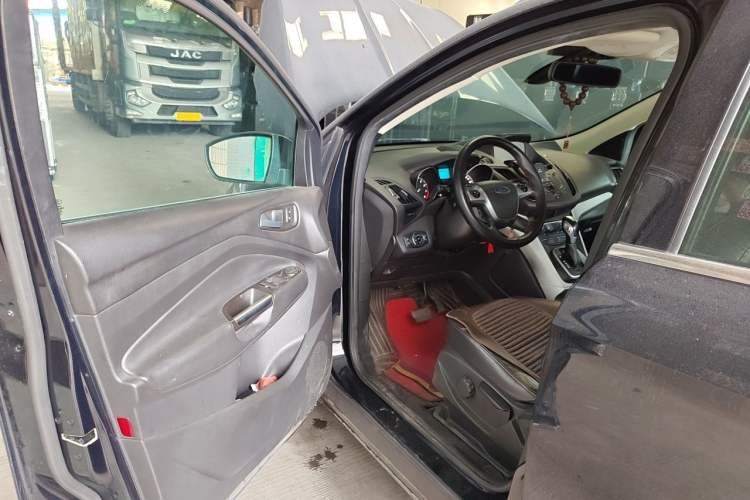 Used Ford Kuga 2015 1.5L GTDi Two-Wheel Drive Fashion Edition Driver Seat