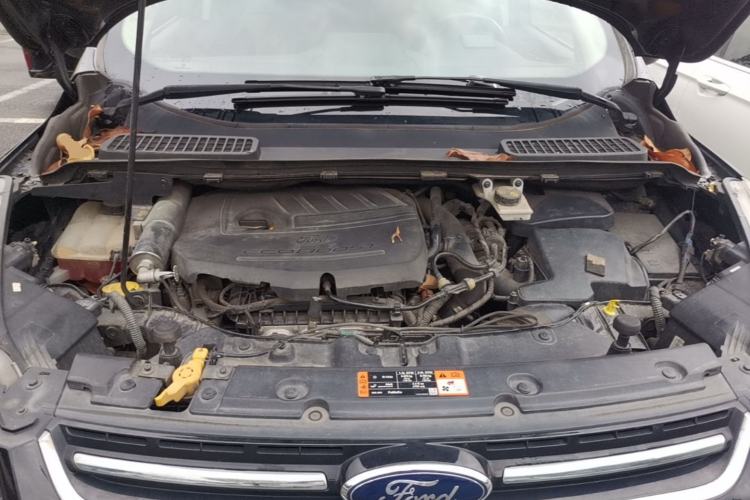 Used Ford Kuga 2015 1.5L GTDi Two-Wheel Drive Fashion Edition Engine Bay
