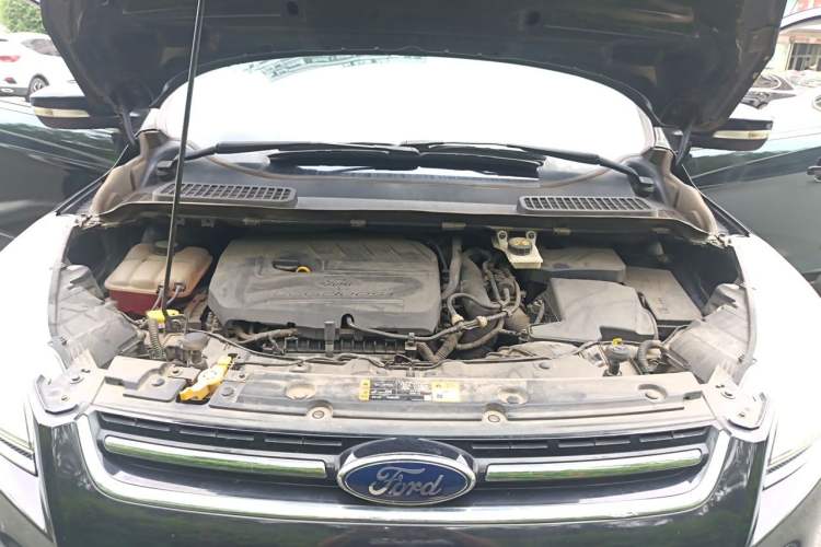 Used Ford Kuga 2015 1.5L GTDi Two-Wheel Drive Fashion Edition Engine Bay