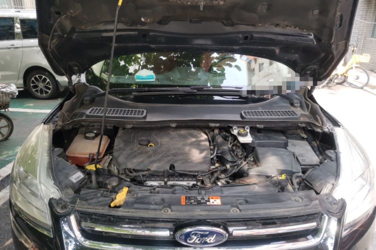 Used Ford Kuga 2015 1.5L GTDi Four-Wheel-Drive Elite Model Engine Bay