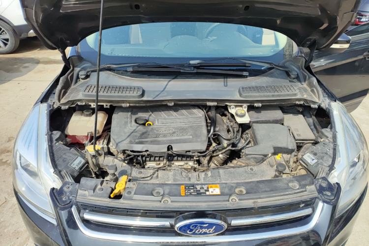 Used Ford Kuga 2015 1.5L GTDi Two-Wheel-Drive Comfort Model Engine Bay