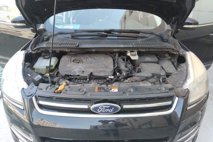 Used Ford Kuga 2015 1.5L GTDi Four-Wheel-Drive Elite Model Engine Bay