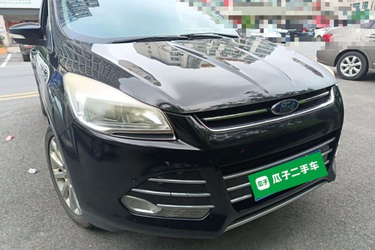 Used Ford Kuga 2015 1.5L GTDi Two-Wheel Drive Fashion Edition Front Right 45 Deg