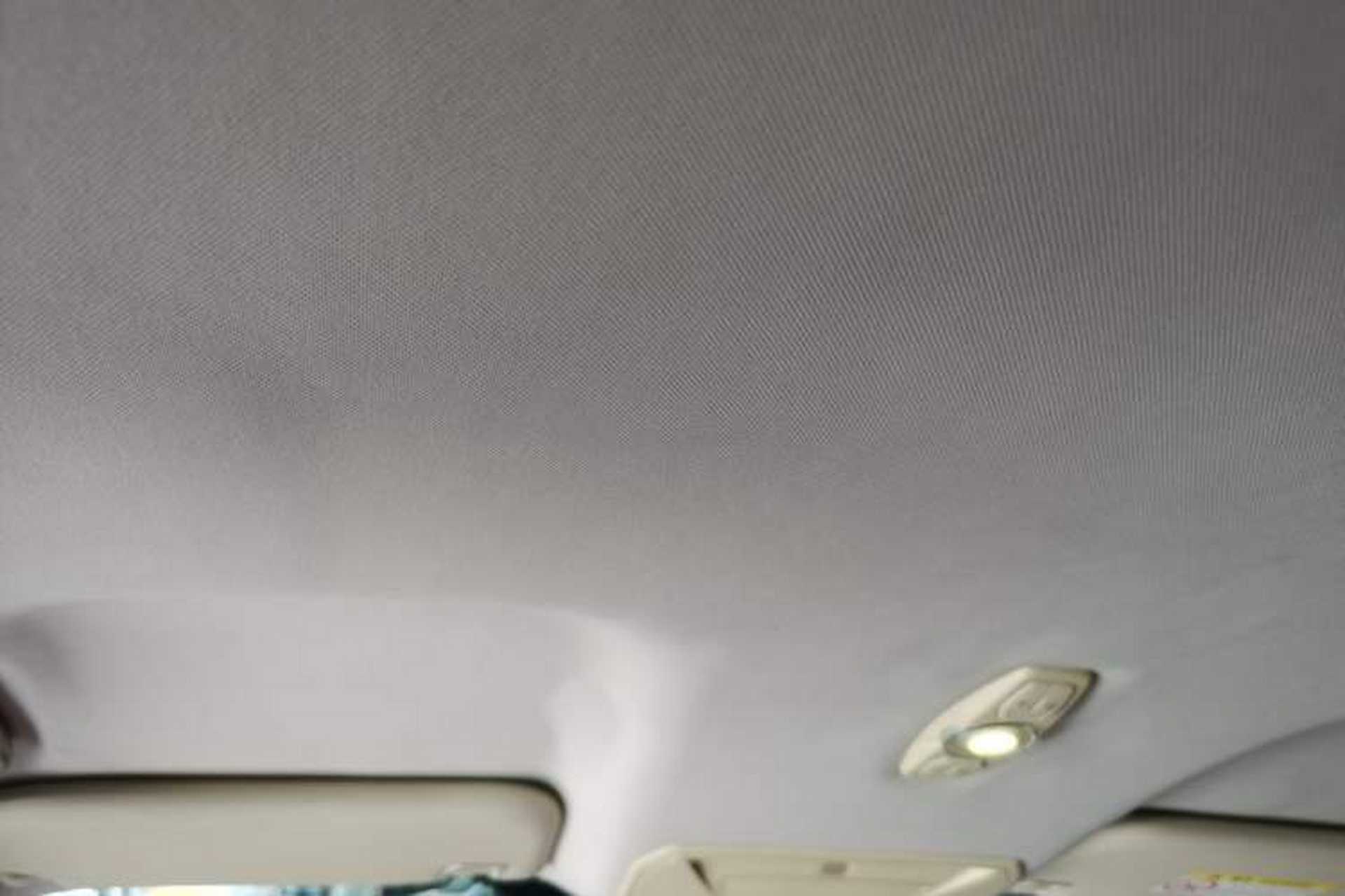 Used Ford Kuga 2015 1.5L GTDi Two-Wheel-Drive Comfort Model Headliner