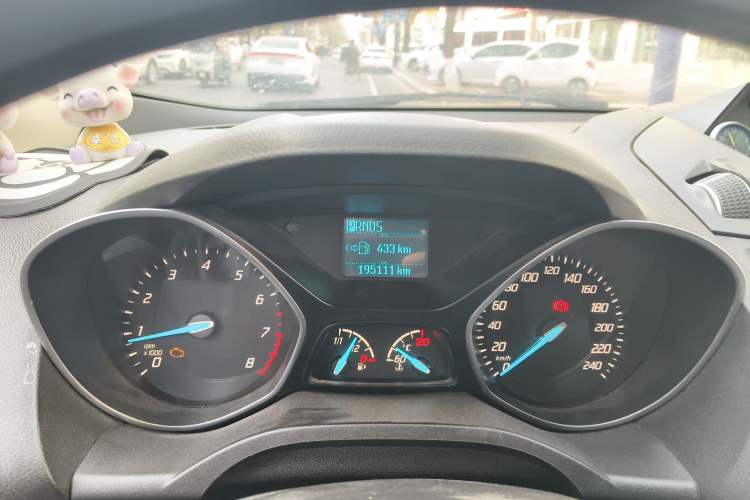 Used Ford Kuga 2015 1.5L GTDi Two-Wheel-Drive Comfort Model Instrument Cluster