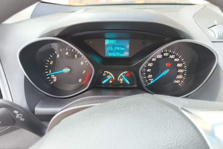 Used Ford Kuga 2015 1.5L GTDi Two-Wheel-Drive Comfort Model Instrument Cluster