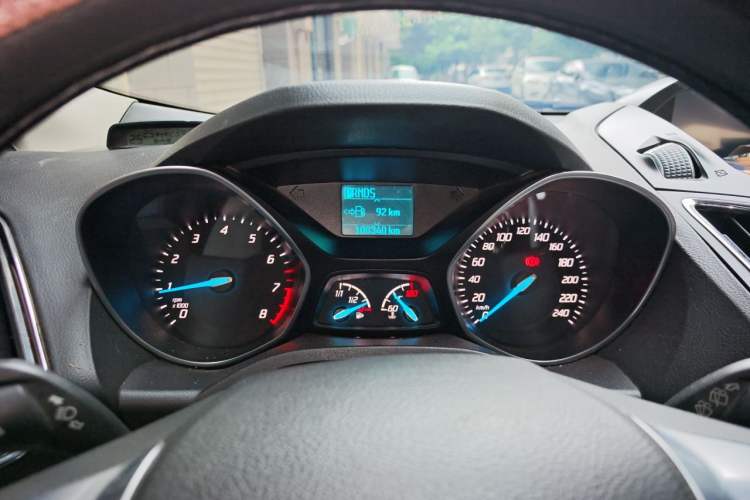 Used Ford Kuga 2015 1.5L GTDi Two-Wheel-Drive Comfort Model Instrument Cluster