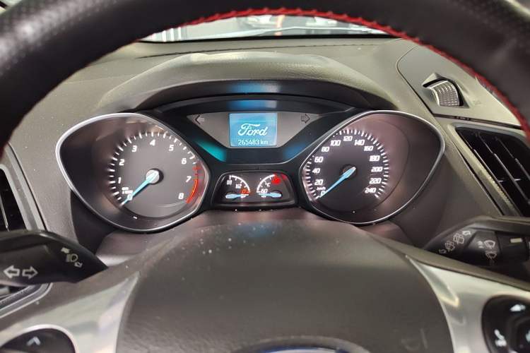 Used Ford Kuga 2015 1.5L GTDi Two-Wheel Drive Fashion Edition Instrument Cluster
